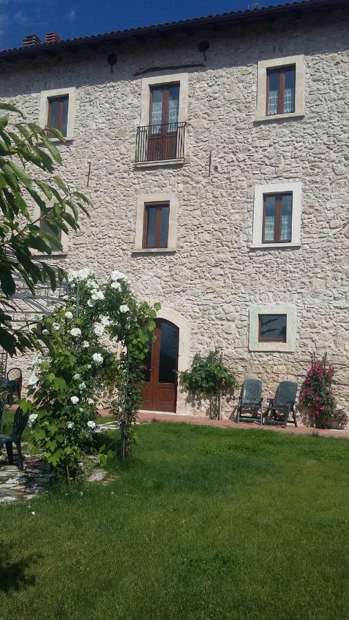 Alloggi Agrituristici Antica Dimora Villa San Demetrio ne' Vestini Ngoại thất bức ảnh